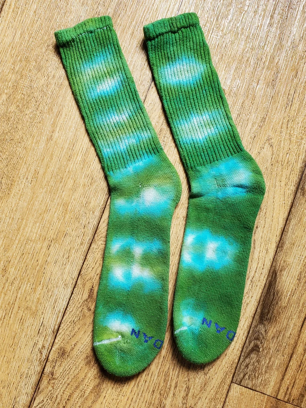 Gildan crew socks